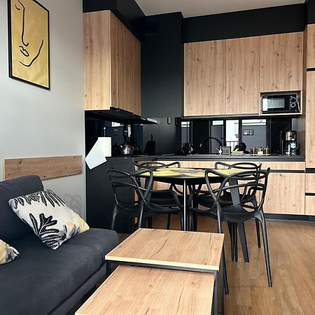 Apartament No82 Yellow Holiday Home Zator Buitenkant foto