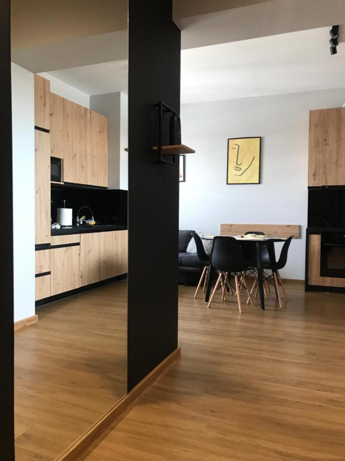 Apartament No82 Yellow Holiday Home Zator Buitenkant foto