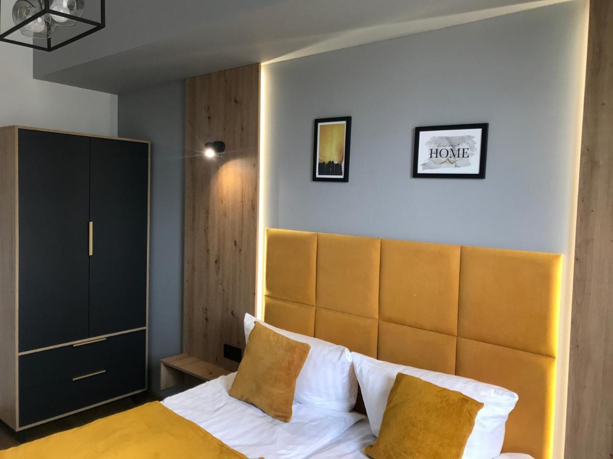 Apartament No82 Yellow Holiday Home Zator Buitenkant foto