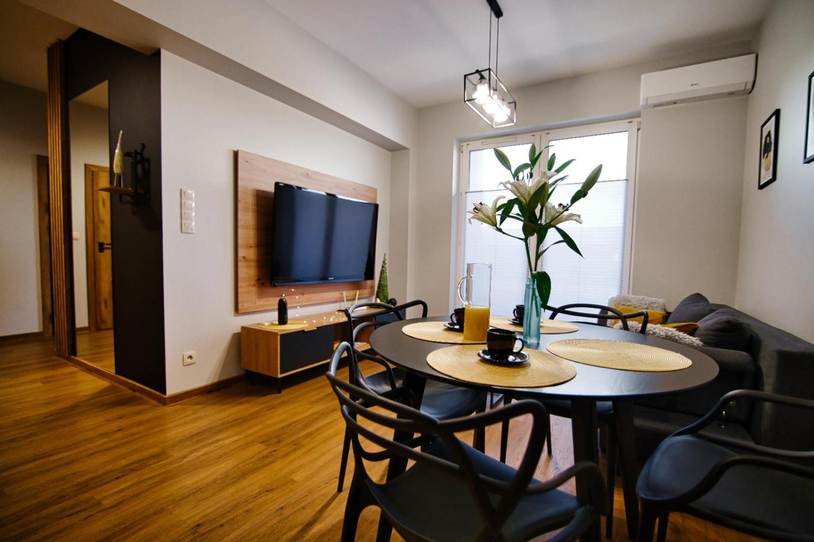 Apartament No82 Yellow Holiday Home Zator Buitenkant foto