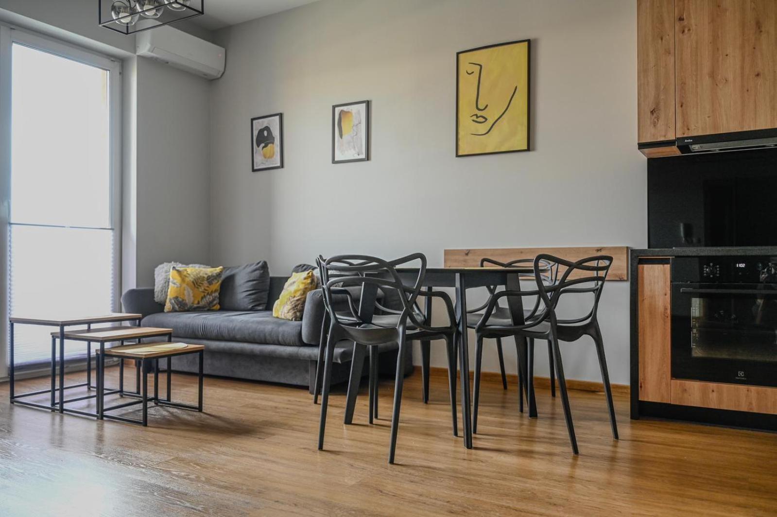 Apartament No82 Yellow Holiday Home Zator Buitenkant foto