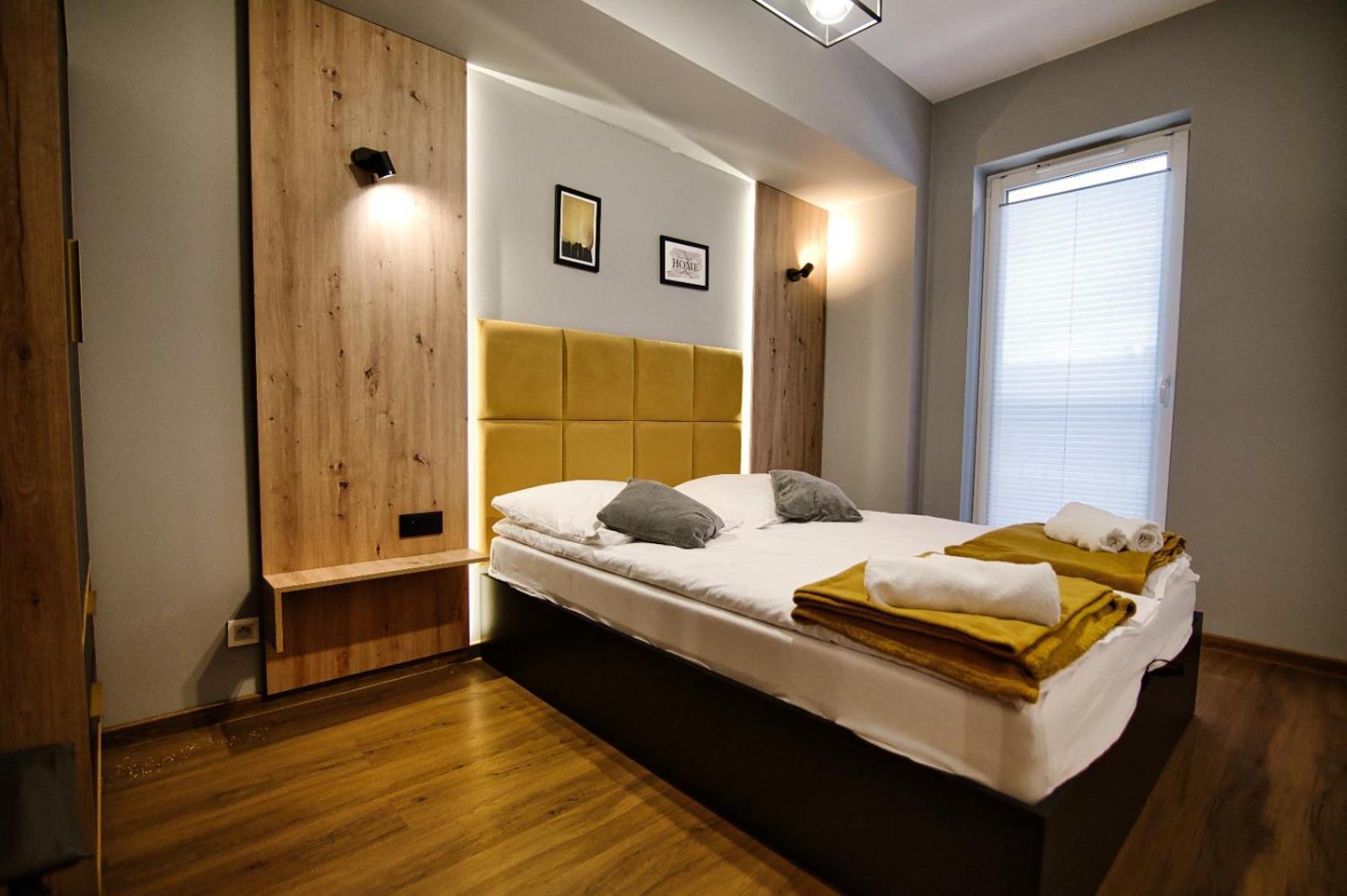 Apartament No82 Yellow Holiday Home Zator Buitenkant foto