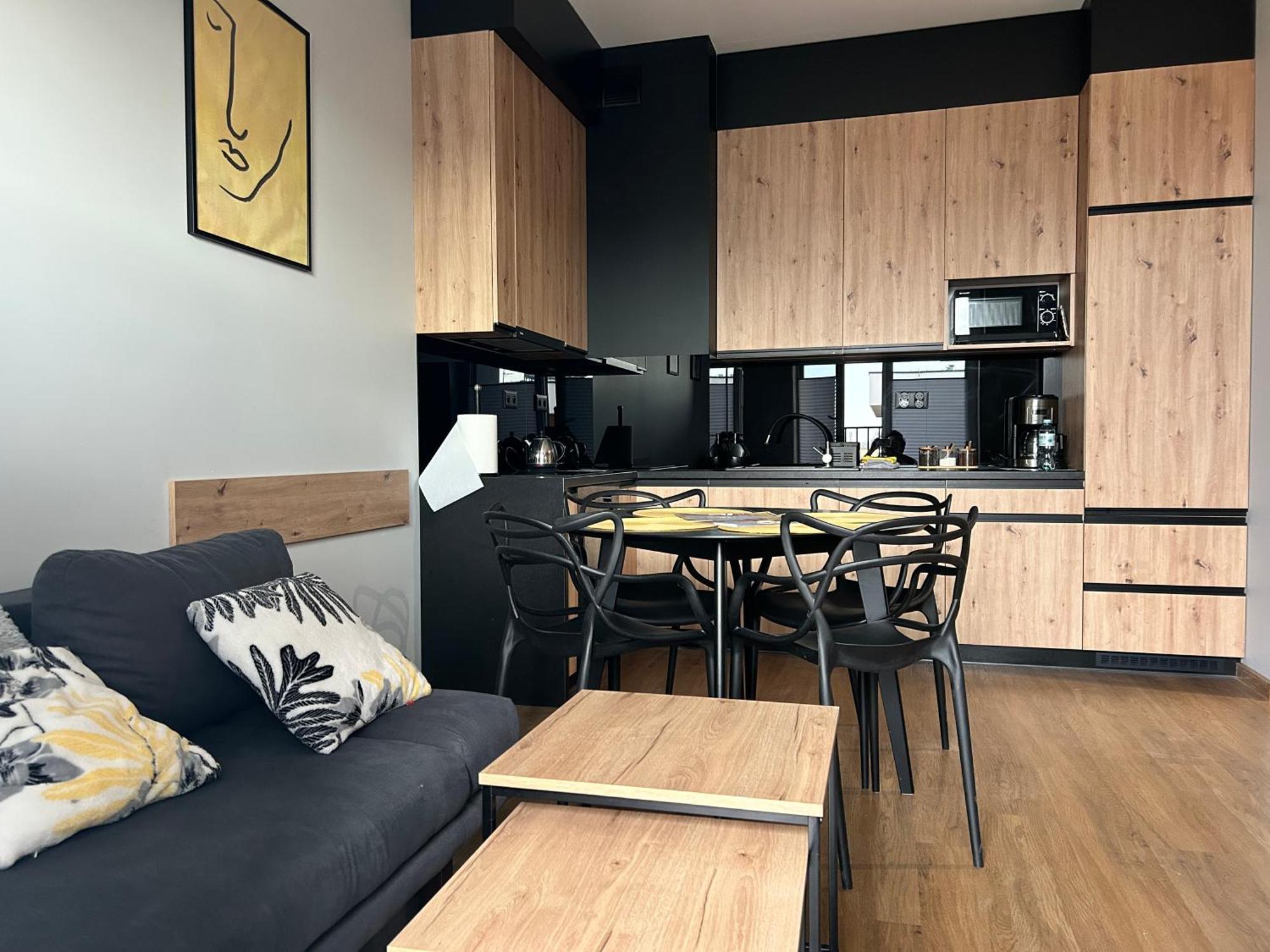 Apartament No82 Yellow Holiday Home Zator Buitenkant foto